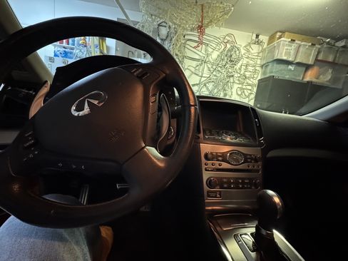 Used 2013 INFINITI G37 Journey w/ Premium Pkg image 8