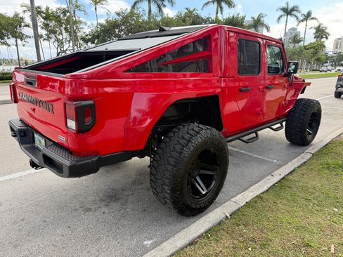 Used 2022 Jeep Gladiator Overland w/ Popular Equipment Package image 23