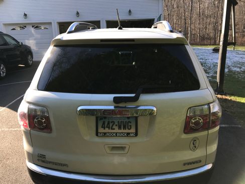 Used 2009 GMC Acadia SLT w/ Visibility Package image 5