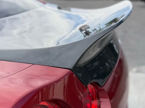 Used 2016 Nissan GT-R Premium image 8