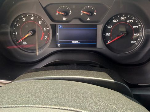 Used 2021 Chevrolet Camaro LT RWD image 15