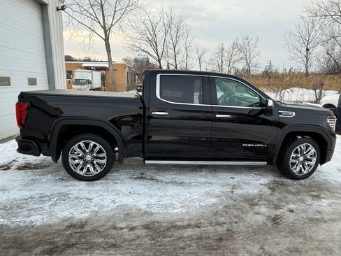 Used 2024 GMC Sierra 1500 Denali w/ Denali Reserve Package image 2