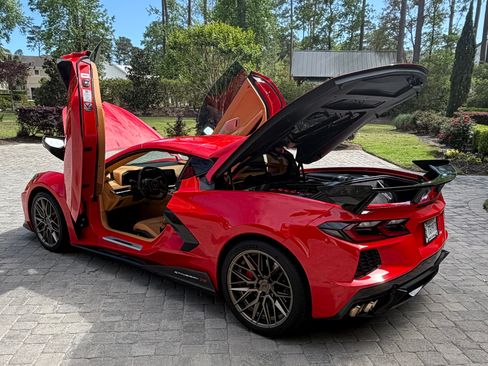 Used 2020 Chevrolet Corvette Stingray Premium Cpe w/ 3LT Preferred Equipment Group image 15