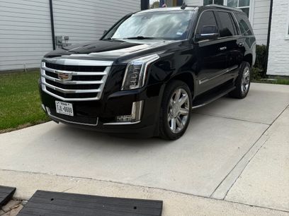Used 2016 Cadillac Escalade Luxury