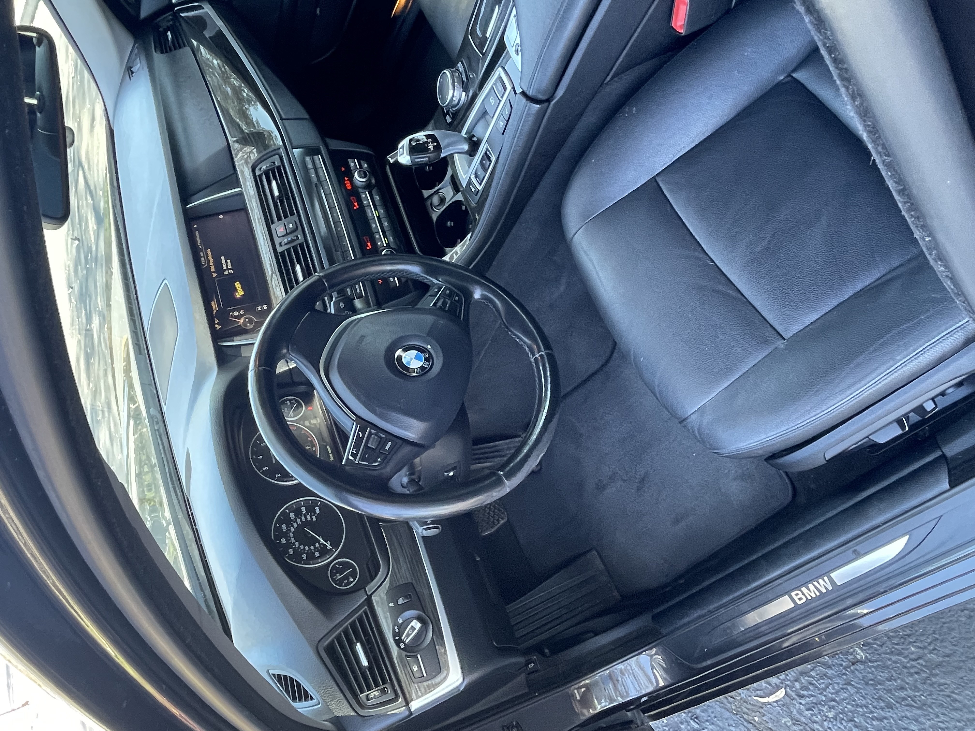 Used 2015 BMW 528i xDrive Sedan AWD/4WD image 15