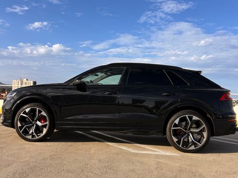 Used 2024 Audi RS Q8 AWD/4WD image 9