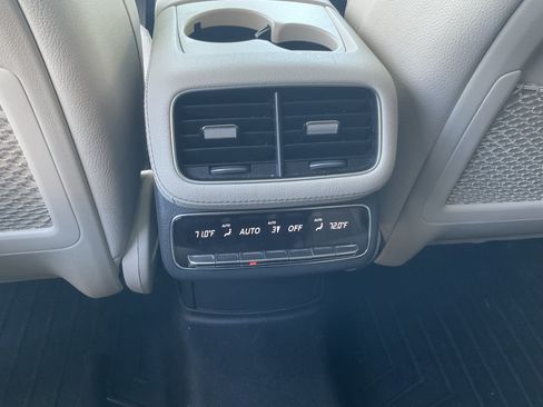 Used 2020 Mercedes-Benz GLS 450 4MATIC image 15