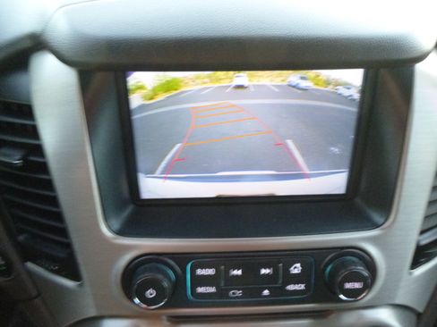 Used 2017 GMC Yukon Denali w/ Open Road Package AWD/4WD image 25