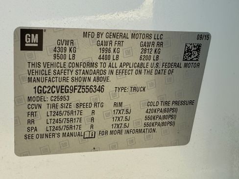 Used 2015 Chevrolet Silverado 2500 LT w/ LT Convenience Package image 14