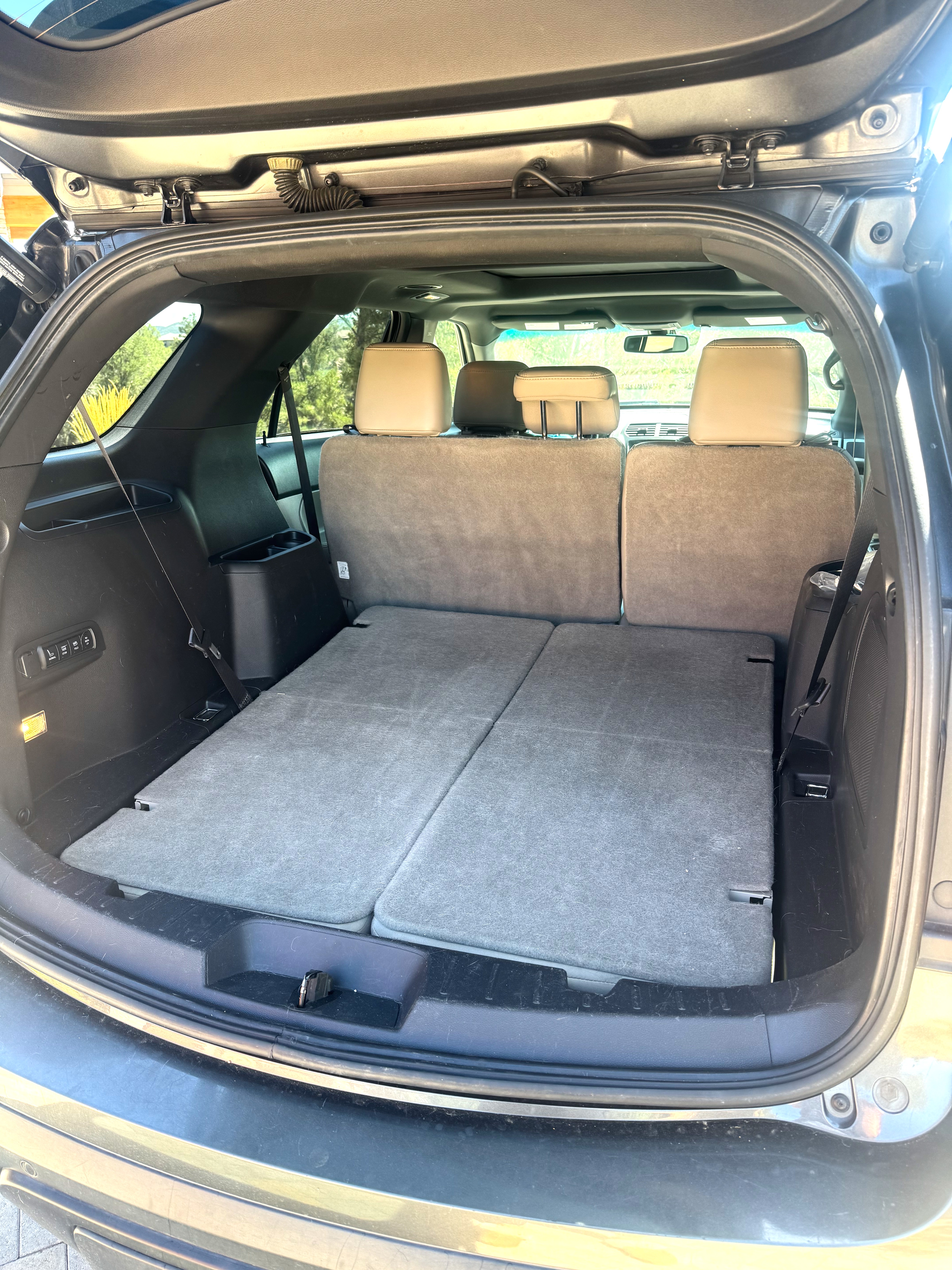 Used 2015 Ford Explorer Limited w/ Equipment Group 302A FWD image 10