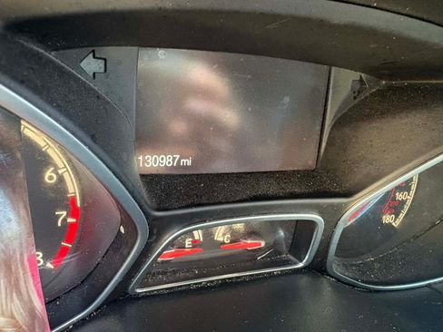 Used 2015 Ford Focus ST w/ Equipment Group 402A image 16