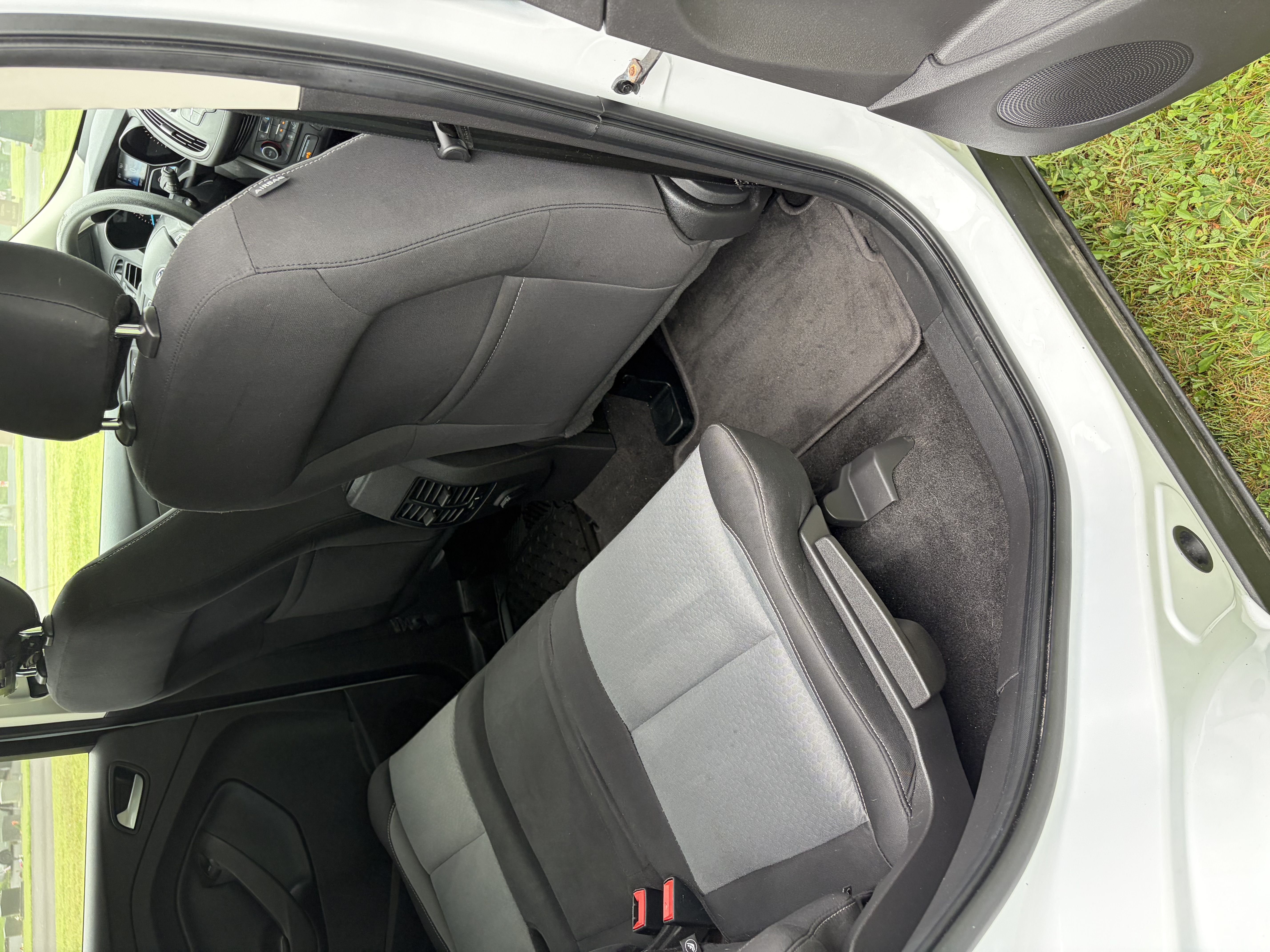 Used 2018 Ford Escape SE AWD/4WD image 12