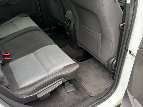 Used 2018 Ford Escape SE AWD/4WD image 12