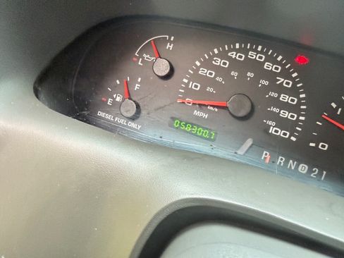 Used 2002 Ford F250 4x4 Crew Cab Super Duty image 4