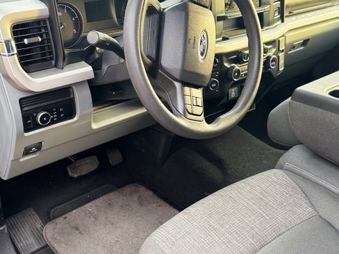 Used 2024 Ford F250 XLT image 21