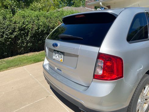 Used 2012 Ford Edge SE FWD image 8