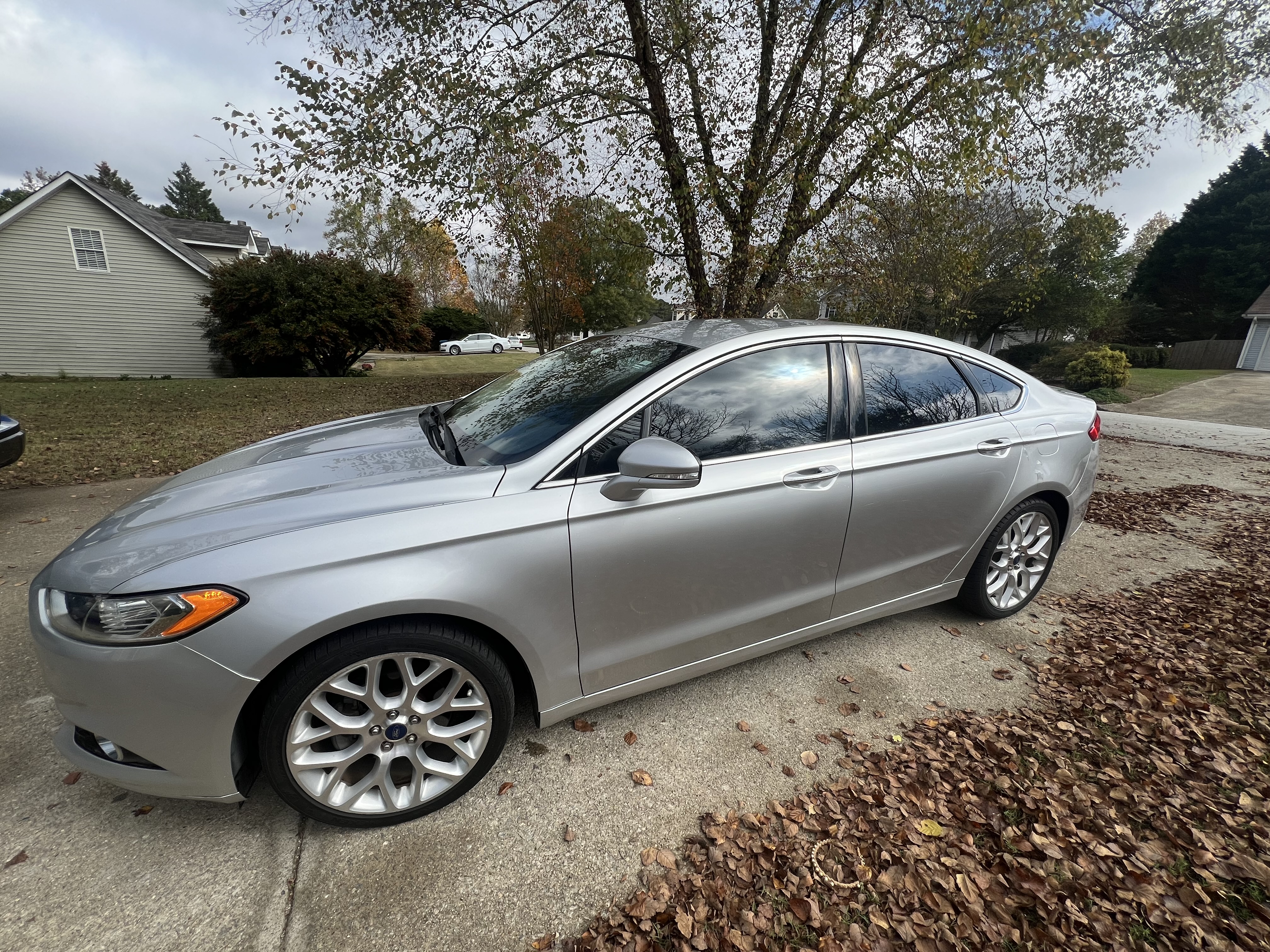 Used 2014 Ford Fusion Titanium FWD image 6