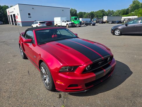 Used 2013 Ford Mustang GT Premium w/ Brembo Brake Pkg RWD image 1