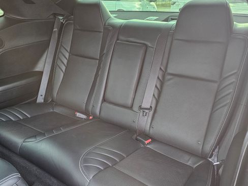 Used 2019 Dodge Challenger SRT Hellcat Redeye image 18