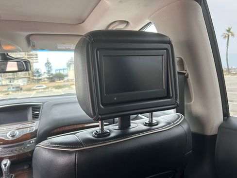 Used 2016 INFINITI QX60 Luxe w/ Deluxe Technology Package image 11