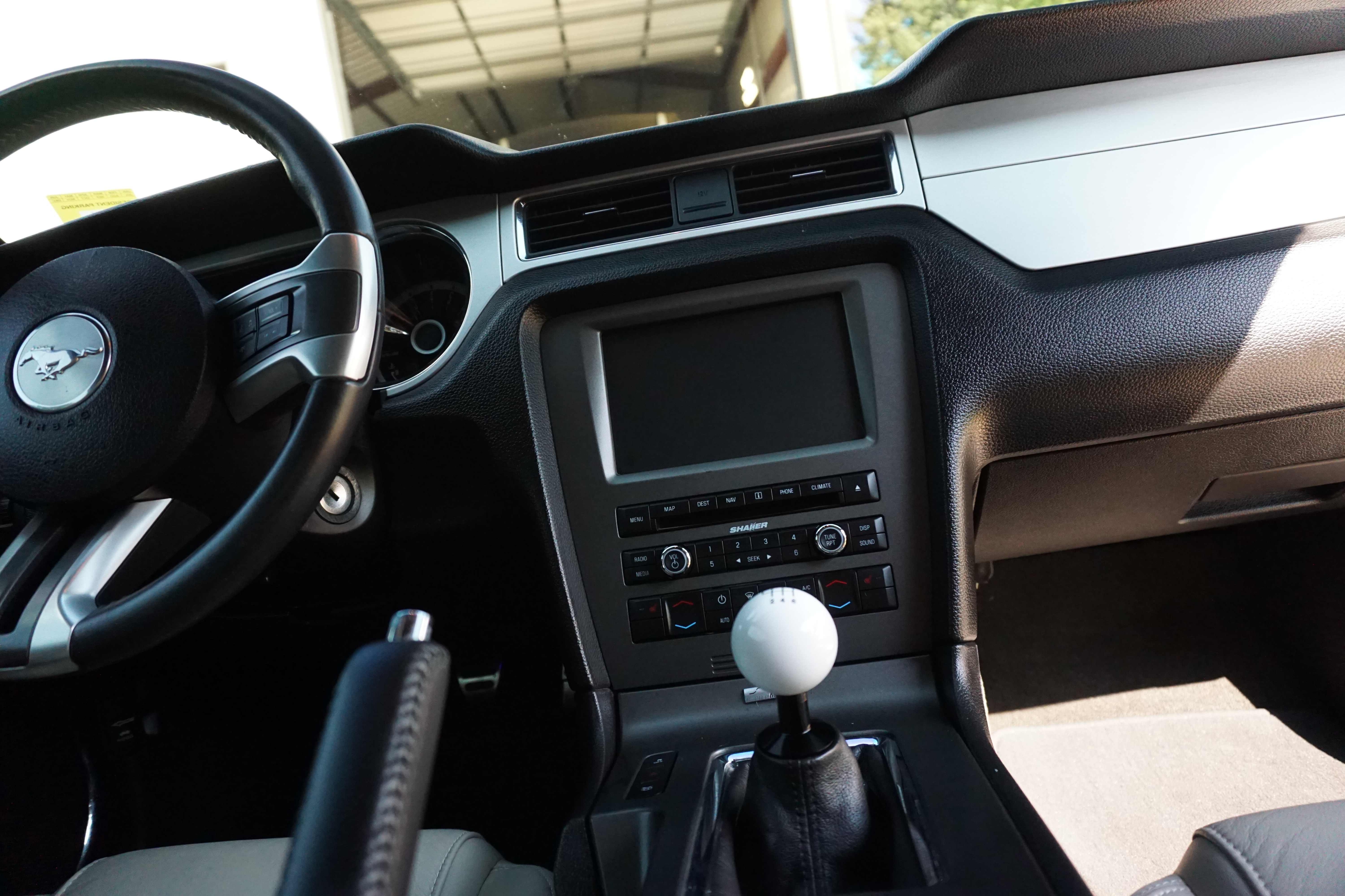 Used 2013 Ford Mustang Premium w/ Electronics Pkg RWD image 11