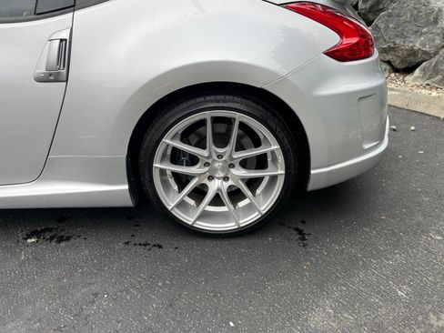 Used 2011 Nissan 370Z NISMO image 14