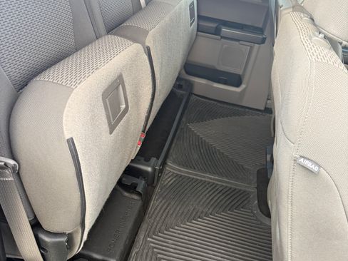 Used 2018 Ford F150 XLT w/ Equipment Group 302A Luxury image 11