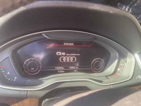 Used 2019 Audi Q5 2.0T Premium Plus w/ Premium Plus Package AWD/4WD image 11