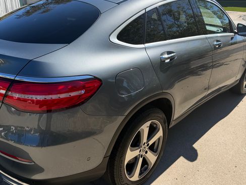 Used 2019 Mercedes-Benz GLC 300 4MATIC Coupe image 10