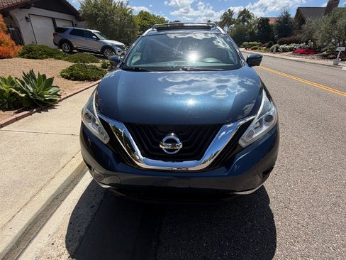 Used 2016 Nissan Murano Platinum w/ Platinum Technology Package FWD image 5