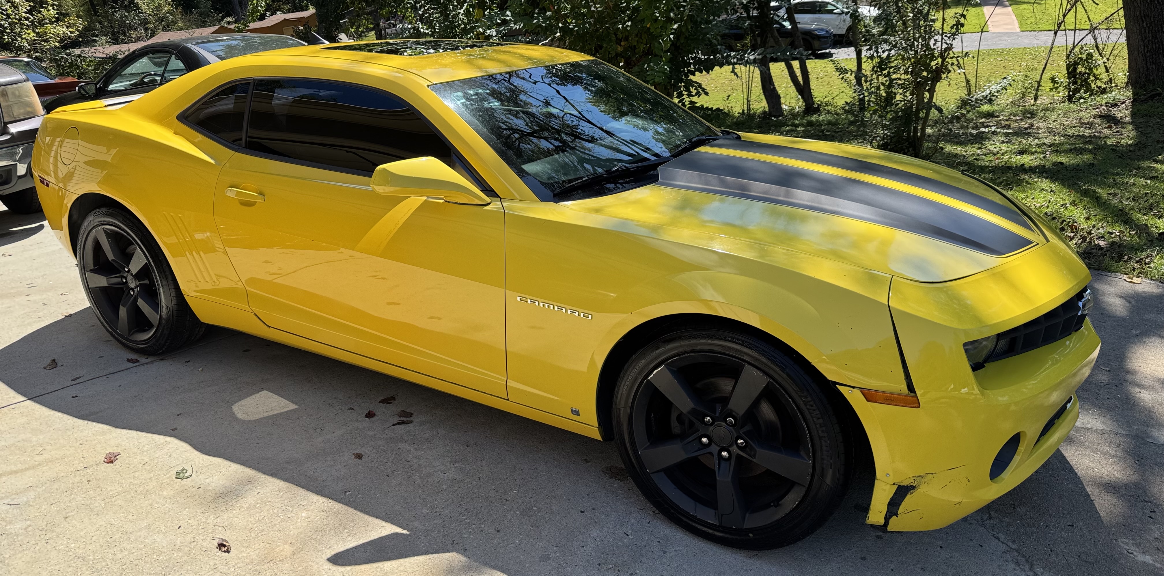 Used 2010 Chevrolet Camaro LT w/ RS Package RWD image 10