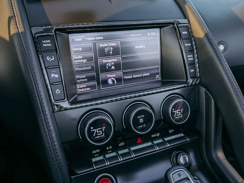 Used 2014 Jaguar F-TYPE S image 20