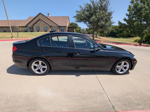 Used 2013 BMW 320i xDrive Sedan AWD/4WD image 6