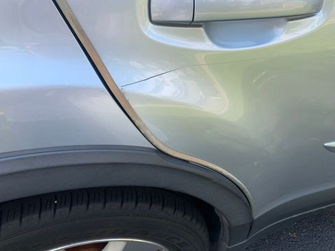 Used 2014 Subaru Outback 2.5i Limited w/ Moonroof Package AWD/4WD image 8