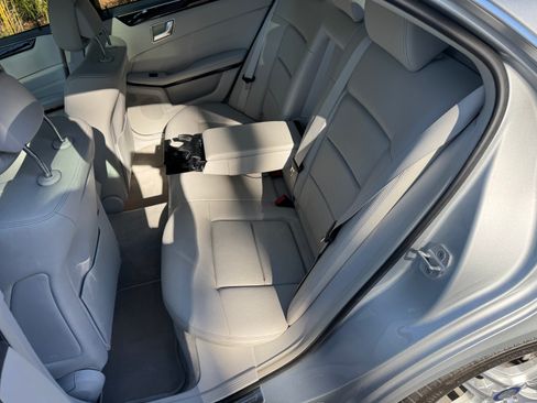 Used 2014 Mercedes-Benz E 350 Sedan image 26