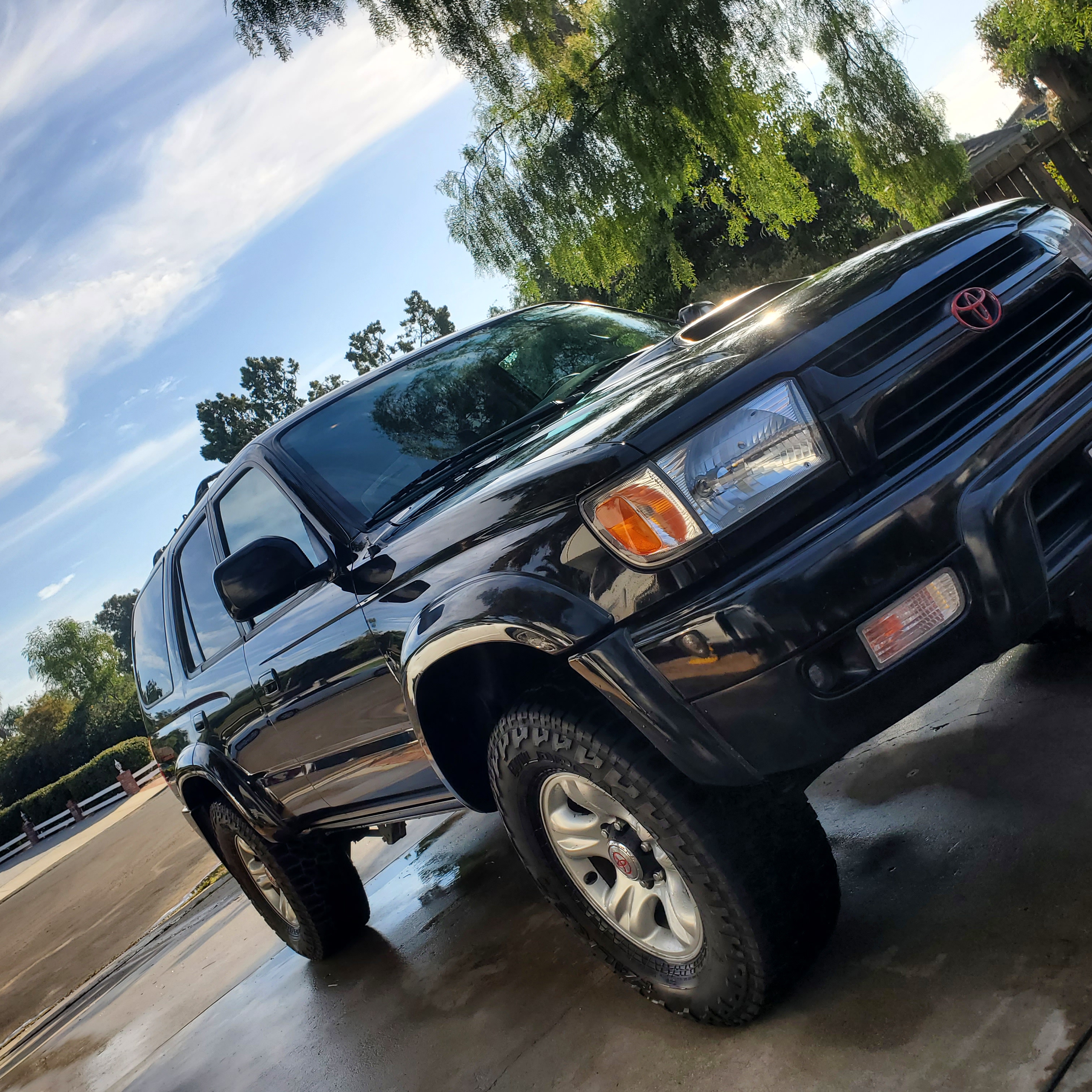 Used 2001 Toyota 4Runner SR5 AWD/4WD image 5