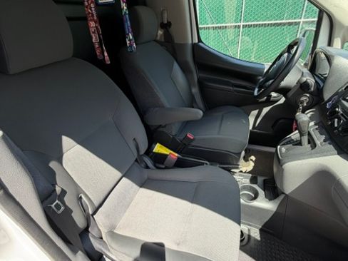 Used 2020 Nissan NV200 SV FWD image 9