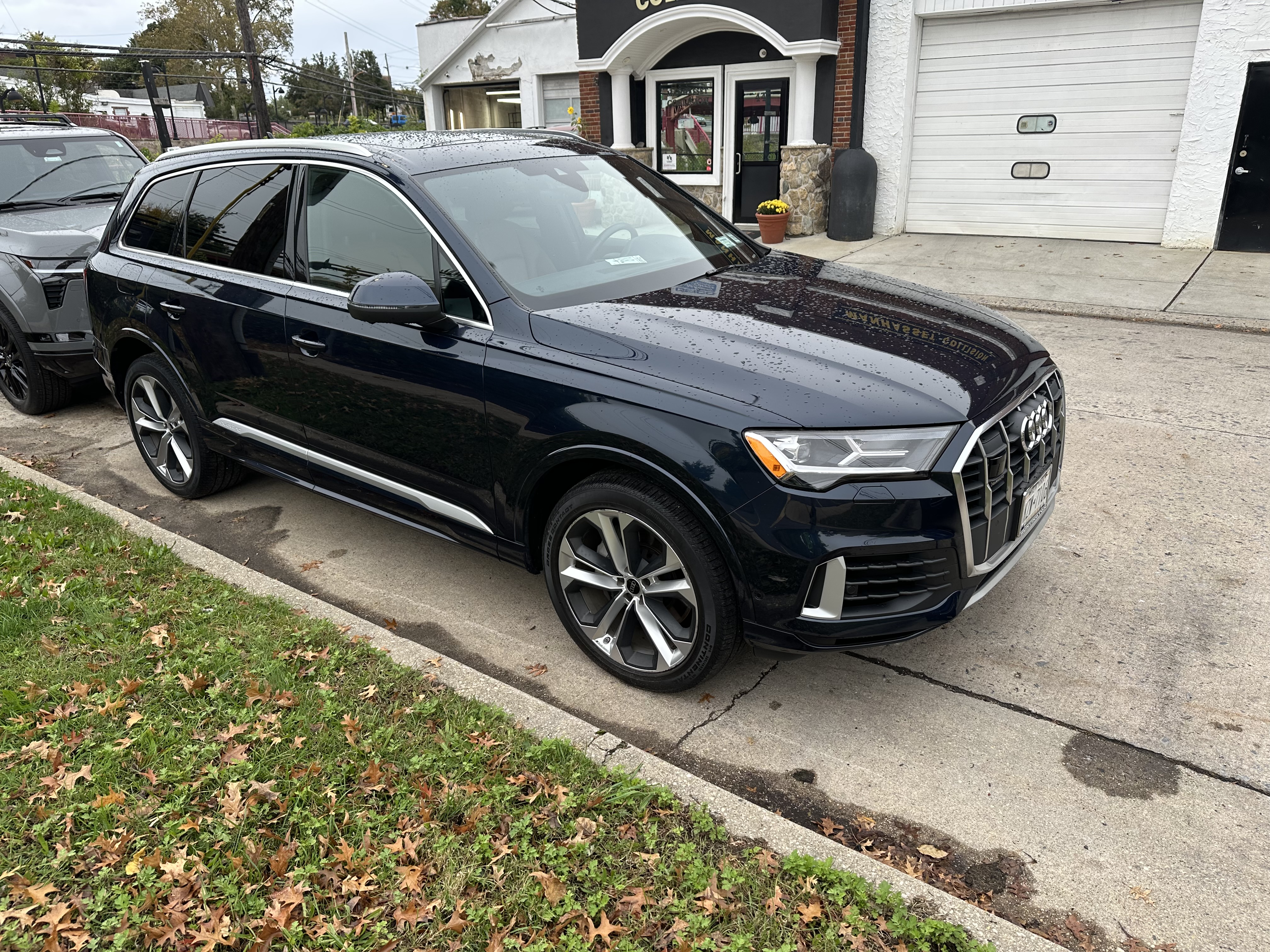 Used 2023 Audi Q7 3.0T Premium Plus AWD/4WD image 4