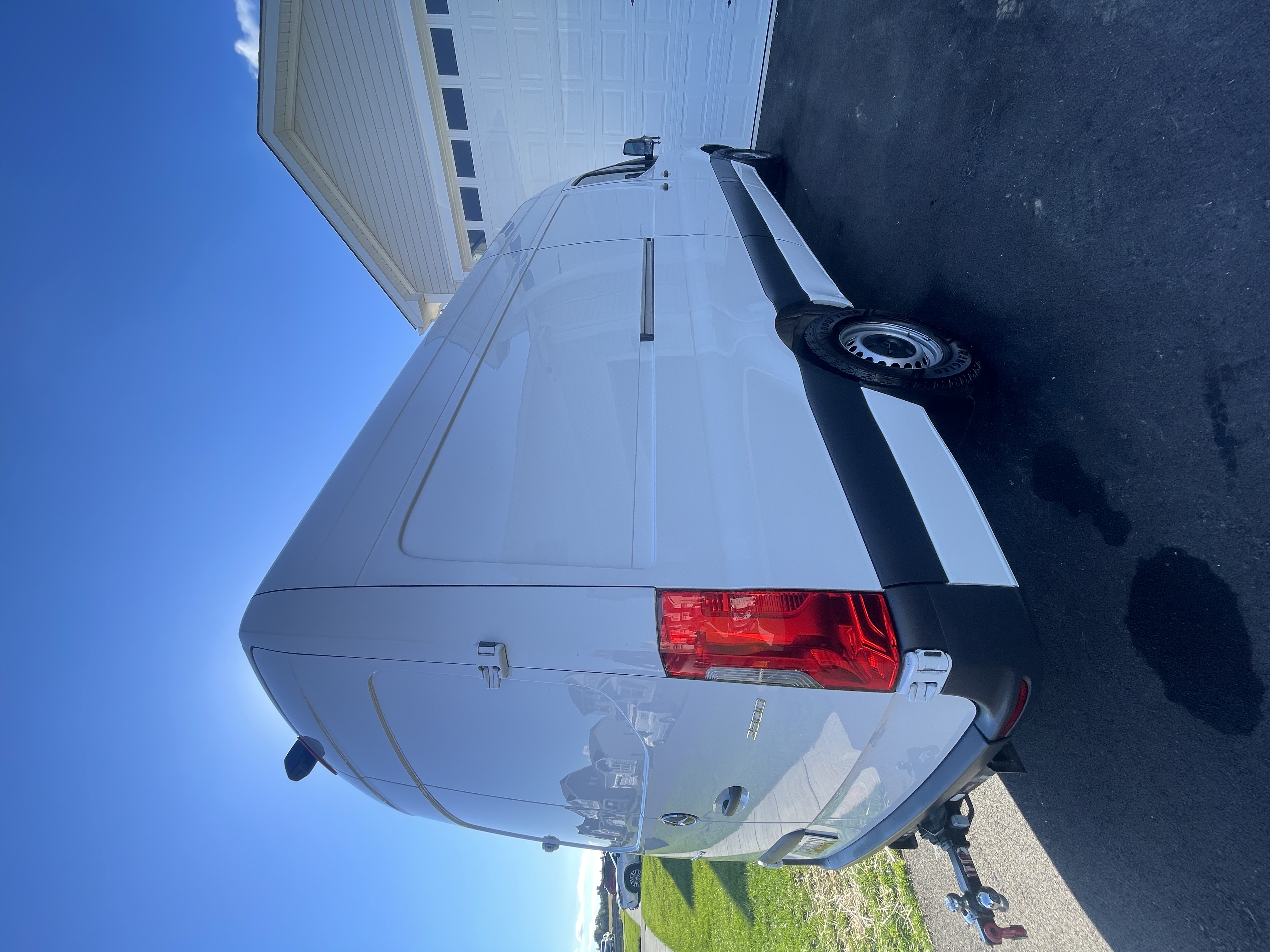 Used 2023 Mercedes-Benz Sprinter 2500 image 5