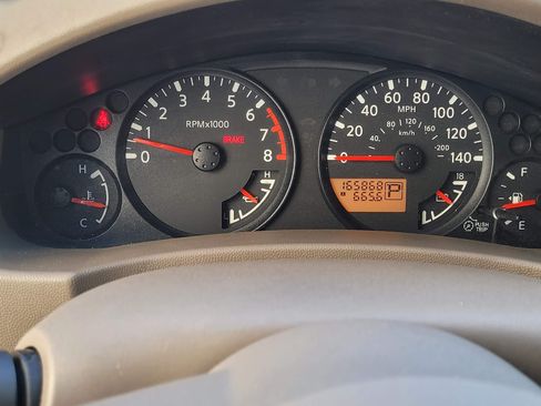 Used 2008 Nissan Frontier SE w/ SE Value Truck Pkg image 12