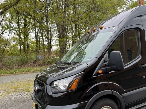 Used 2023 Ford Transit 350 XL AWD/4WD image 1