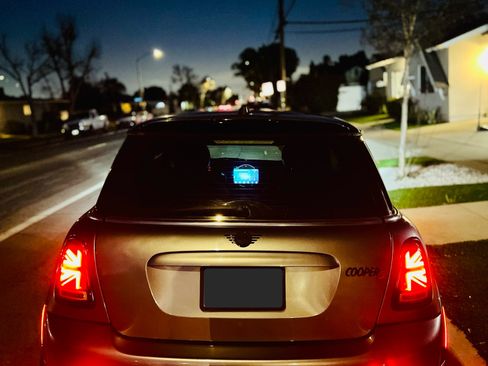 Used 2009 MINI Cooper S FWD image 15