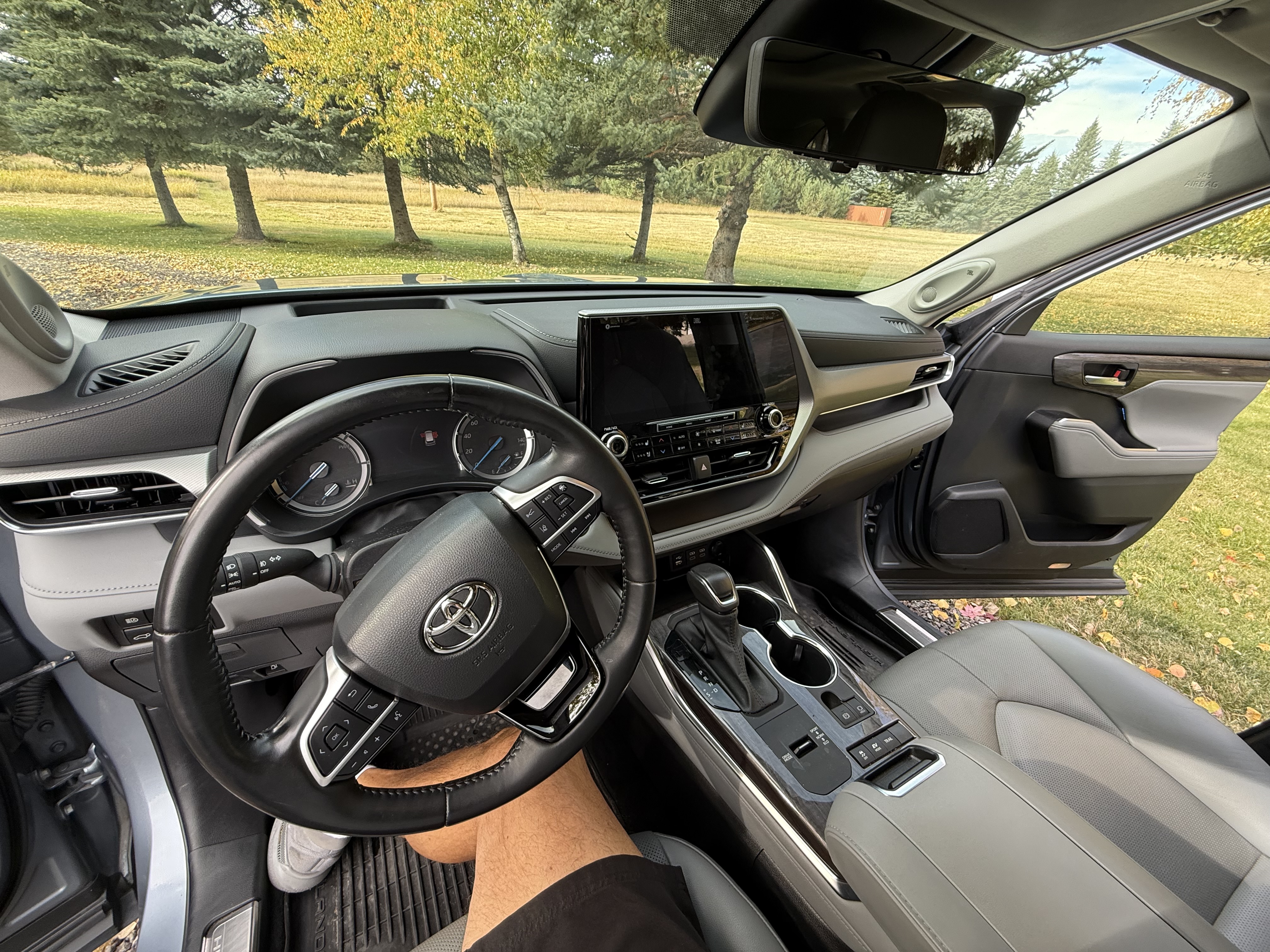 Used 2022 Toyota Highlander Platinum AWD/4WD image 12