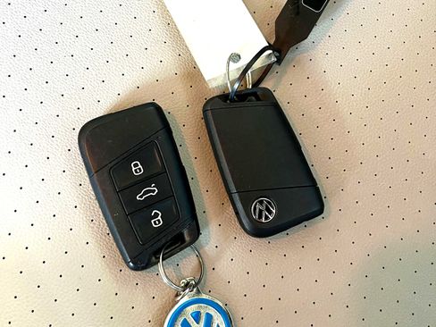 Used 2021 Volkswagen Jetta R-Line image 19