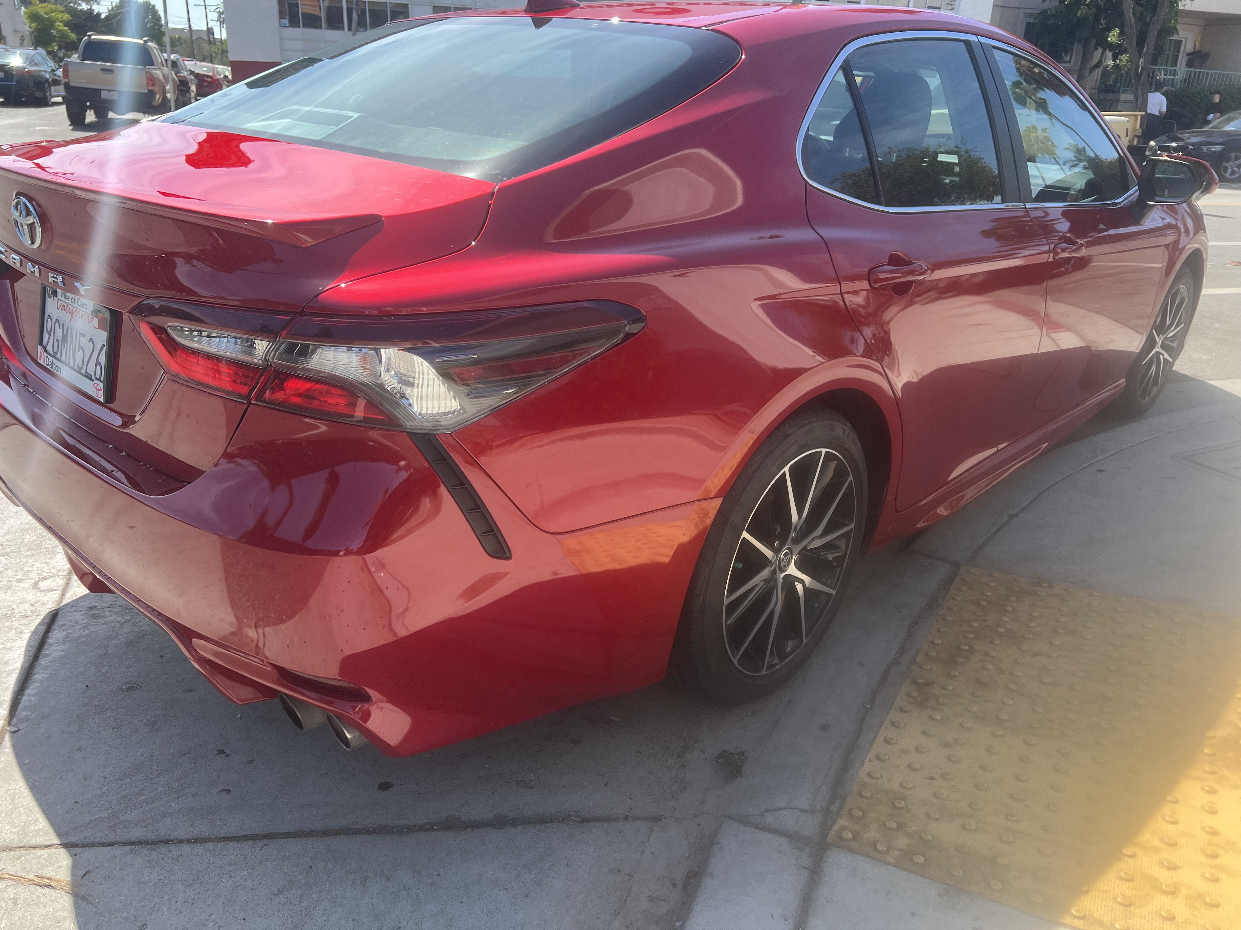 Used 2023 Toyota Camry SE w/ Convenience Package FWD image 6