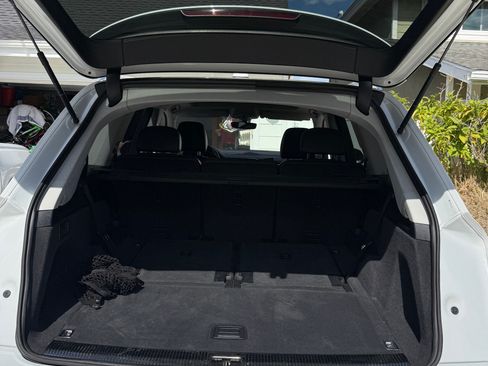 Used 2019 Audi Q7 2.0T Premium AWD/4WD image 17