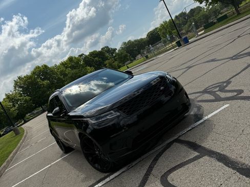 Used 2019 Land Rover Range Rover Velar S AWD/4WD image 13