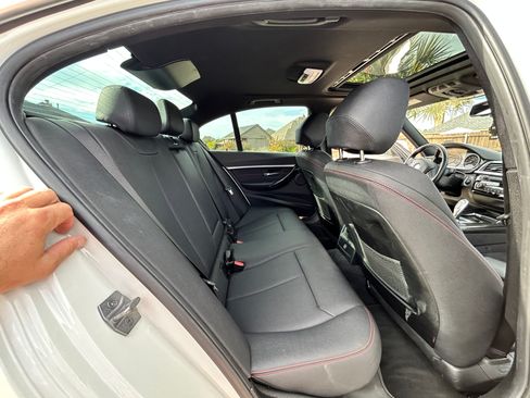 Used 2018 BMW 330e image 17