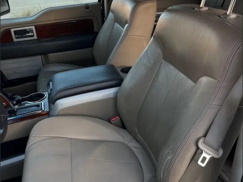 Used 2010 Ford F150 Lariat image 10