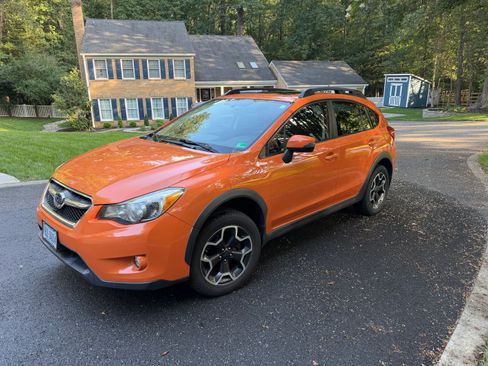 Used 2015 Subaru Crosstrek 2.0i Limited AWD/4WD image 9